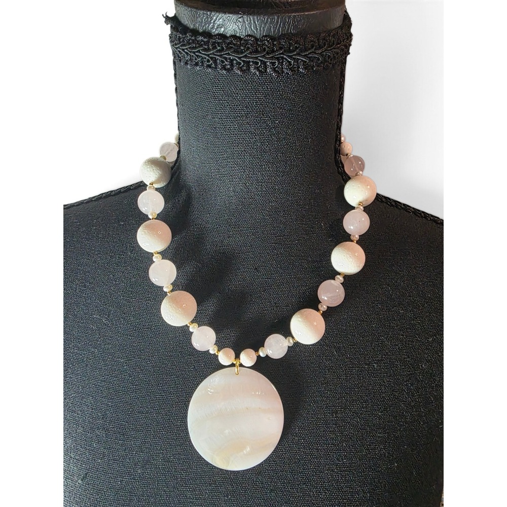 Lee Sands Vintage Mother of Pearl Disc Statement Necklace Retro Boho Chic Indie
